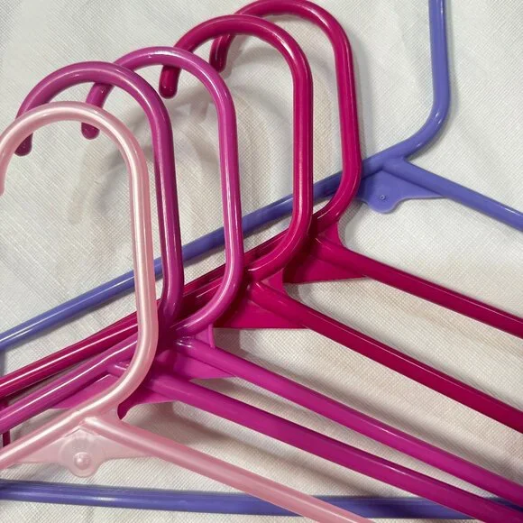 LOT of 46 Multicolor Neon Green Plastic Hangers Vintage Tubular Thick Standard - Picture 3 of 10